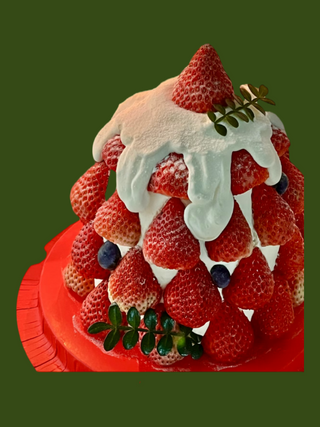 Christmas Strawberry Tree Cakes