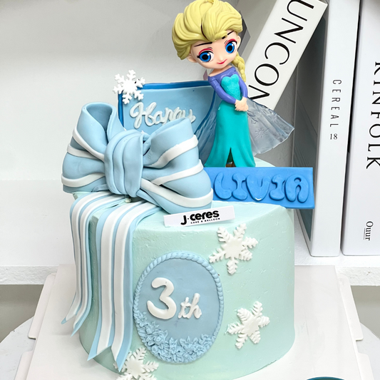 Frozen Elsa Cake 01