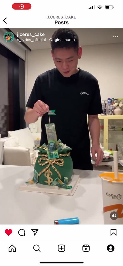 Money-Pulling Cake